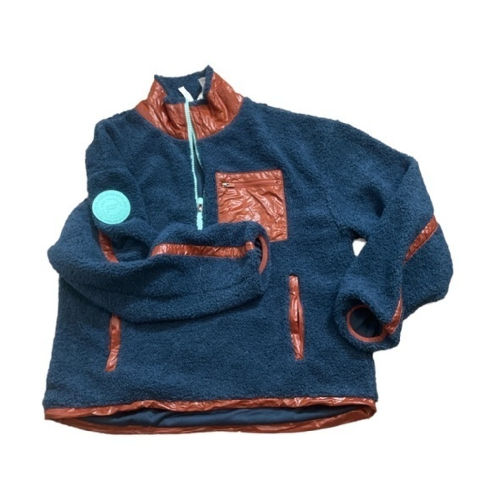 Fabletics Larissa Fleece 1/2 Zip Pullover - Picture 3 of 9